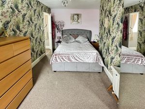 Photo 2- click for photo gallery